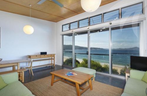 Seal Rocks House | Sea Shack