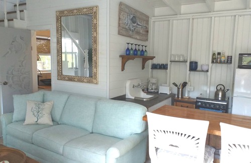 Governor's Harbour House | Sea Shanty - Ocean view, Private pool, Walk to Beach, Prime Central Location.