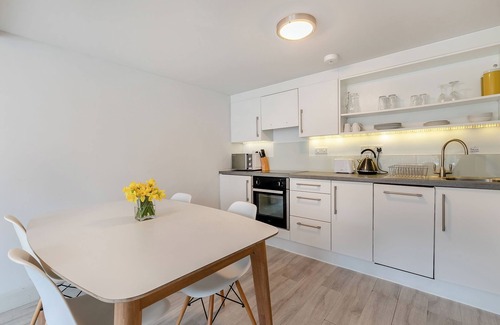 Millendreath Apartment | Sea Shore apartments are perfect for families.