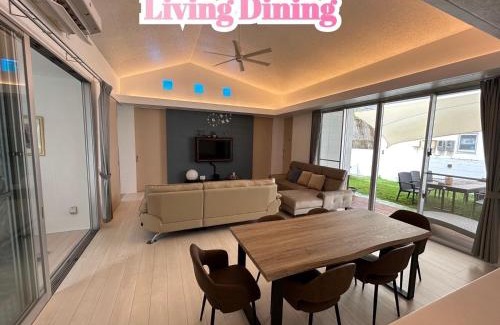 Kin Apartment | Sea Side Loco's