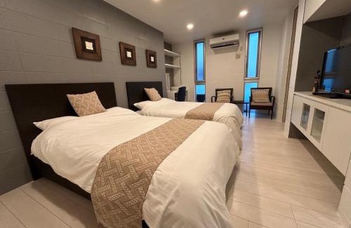 Kin Apartment | Sea Side Loco's