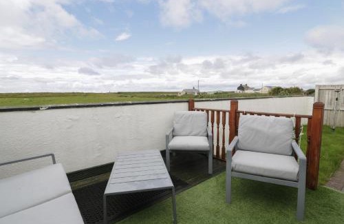 Dinas Dinlle House | Sea Spray