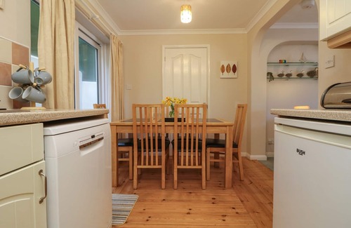 Porthleven House | SEA STAR, family friendly, country holiday cottage in Porthleven