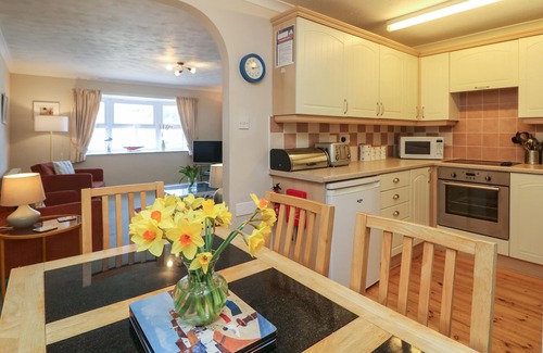 Porthleven House | SEA STAR, family friendly, country holiday cottage in Porthleven