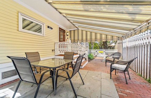 West Cape May Cottage | Sea Turtle Cottage-1 bedroom, 1 bath, sleeps 2-4