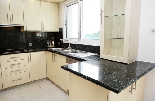Tala Villa | Sea View 3 Bedroom Villa in Central Tala
