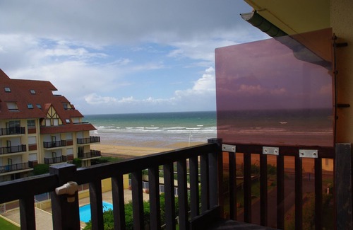 Cabourg Apartment | Sea view apartment direct beach access