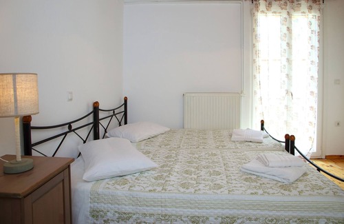 Frinion Condo | SEA VIEW APARTMENT IN LEFKADA TOWN