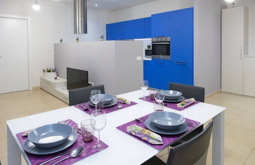 Senigallia Apartment | Sea view apartment in the hills in Senigallia with balcony