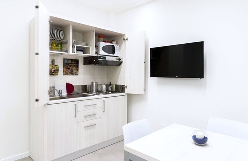 Casabianca di Fermo Apartment | Sea view apartment with large garden and panoramic pool - VillaCapodarco