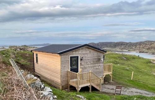 Clachtoll Ski Chalet | Sea View Cabin