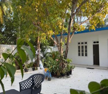 Meedhoo House | Sea View