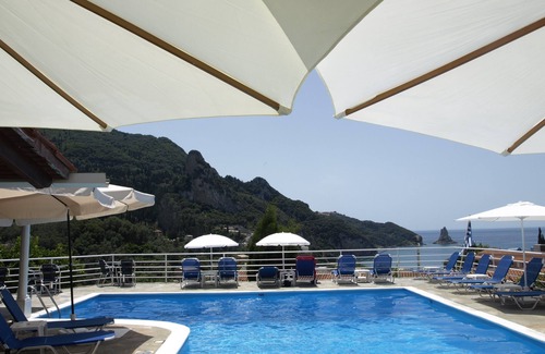 Agios Gordios Apartment | Sea view studio