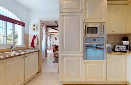 Torreblanca House | Sea view villa,large pool + garden,850m from the beach and town -up to 12 people