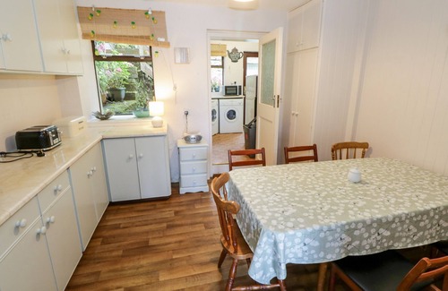 Roundstone Cottage | Sea Watch House