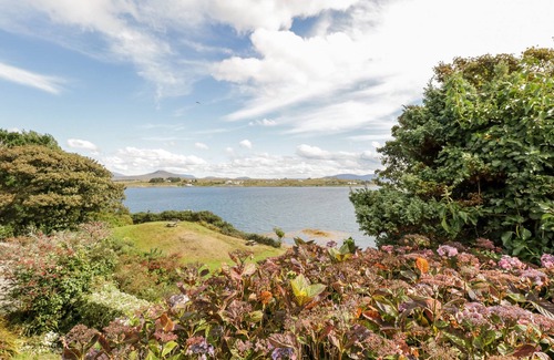 Roundstone Cottage | Sea Watch House