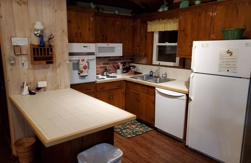 Hall Quarry House | Seabreeze Cottage 20' from the Ocean - Incredible views of Acadia National park.