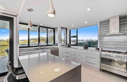 Long Beach House | Seabreeze Sanctuary managed by Batemans Bay Accom