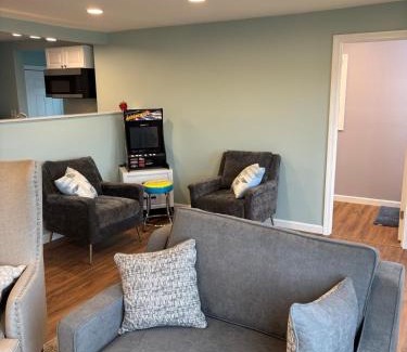 Portsmouth House | Seabreeze Sanctuary