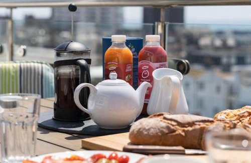 Brighton Apartment | SeaBrighton Penthouse with private sea view roof terraces
