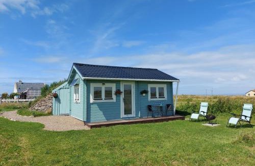 Quilty Apartment | Seafield Cabin