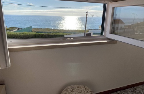 Praia das Macas House | Seafronft Villa With Swimming Pool