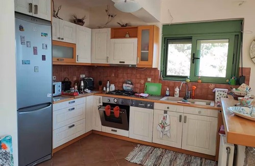 Agii Apostoli Villa | Seagulls - Within walking distance from sea!