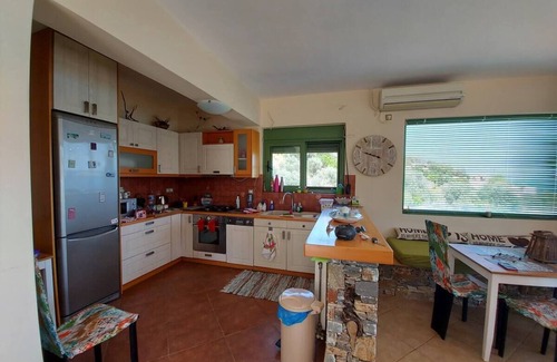 Agii Apostoli Villa | Seagulls - Within walking distance from sea!