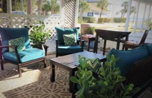 Pass-a-Grille House | Seahorse Bungalow