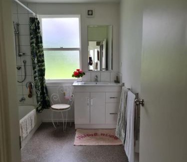 Marton House | Seamstress Cottage