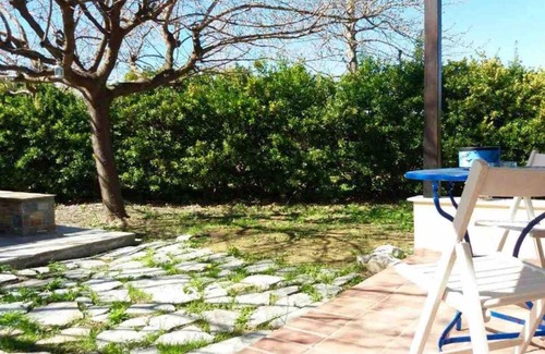Artemida House | Seas the Day