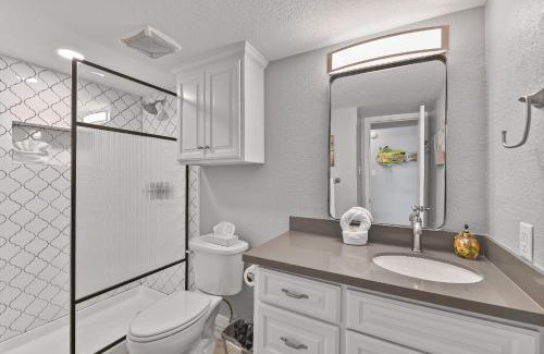 Galveston Apartment | Seascape 1318 Hotel Room