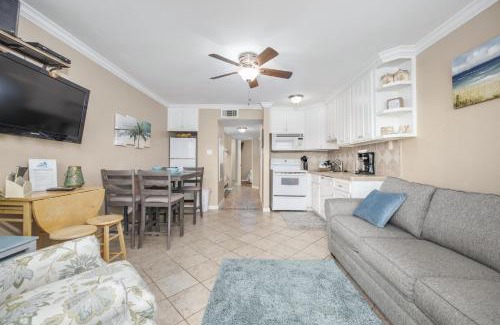 Galveston Apartment | Seascape 1321 Hotel Room