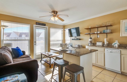 Galveston Condo | Seascape 2305 1 Bedroom Condo by RedAwning