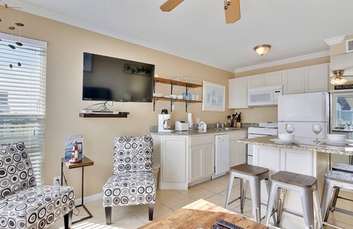 Galveston Condo | Seascape 2305 1 Bedroom Condo by RedAwning
