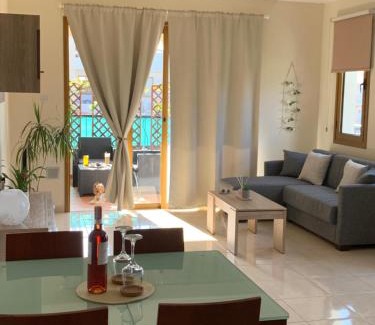 Livadia Apartment | Seascape apartment