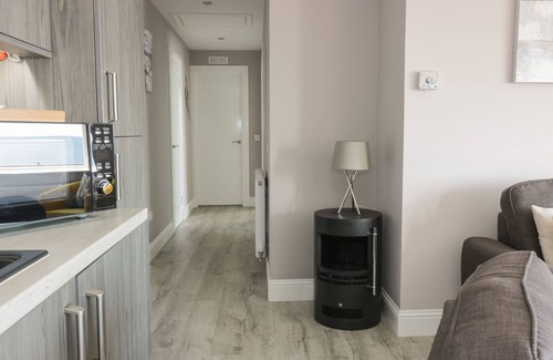 Pettycur Cottage | SEASCAPE, country holiday cottage, with a garden in Kinghorn