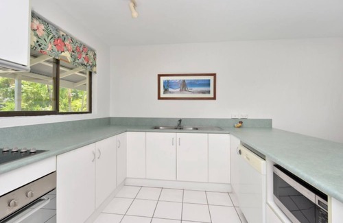 Port Douglas Apartment | Seascape Holidays Apartments at Beachfront Terraces