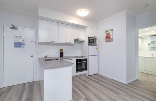 Port Douglas Hotel | Seascape Holidays - Coral Apartments