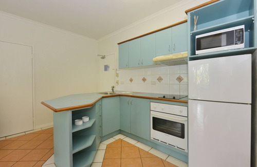 Port Douglas Hotel | Seascape Holidays - Coral Apartments