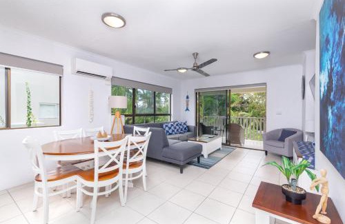 Port Douglas Apartment | Seascape Holidays - Tropical Reef Apartments