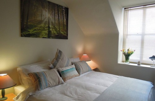 Leven Bed & Breakfast | Seascape Largo
