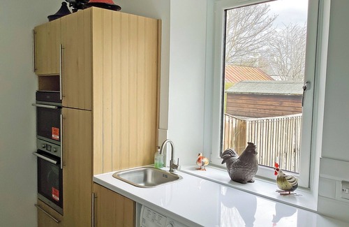 Dingwall Cottage | Seasgair is a cosy property located in Dingwall, close to all local amenities.