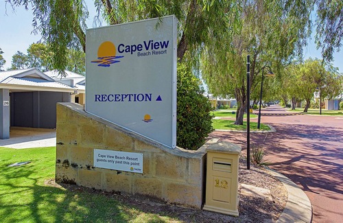 Broadwater House | Seashell Cottage – Relaxing Cape View Getaway