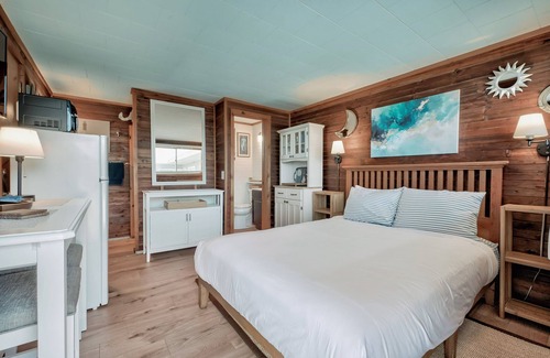 Ocean Bay Park Hotel | Seashore Condo Hotel #15, Cozy Fire Island Escape, Near Ferry - With Bay Views and Steps from the Beach.