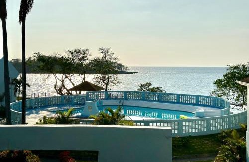 Orange Bay House | Seaside 2 Bedroom Oasis at 7 Miles Beach, Negril, Point Village