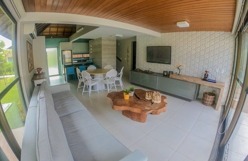 Praia dos Carneiros House | SEASIDE BUNGALOW = 3 BEDROOMS. FURNISHED.