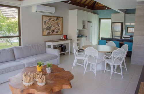 Praia dos Carneiros House | SEASIDE BUNGALOW = 3 BEDROOMS. FURNISHED.