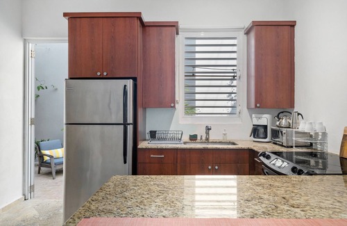 Puerta de Tierra Apartment | Seaside Caribbean Comfort: Between Beach and City