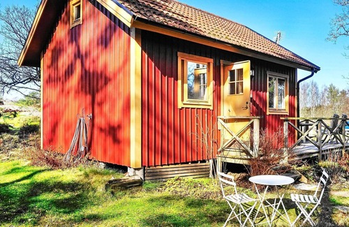 Ellos House | Seaside Charm in Flaton Retreat-By Traum